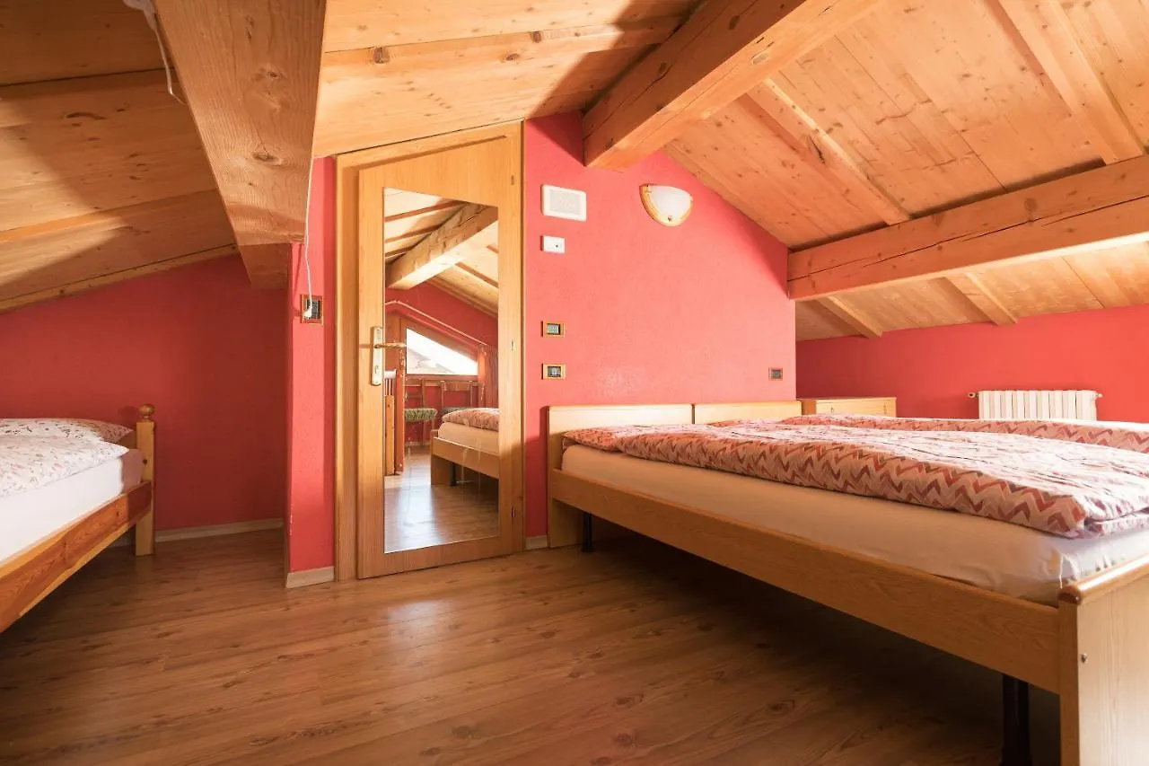 Baita Miralago - Appartamenti Abar Livigno Apartment